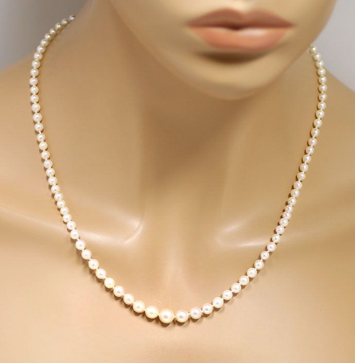 Foto 4 - Perlenkette im Verlauf Akoya Zuchtperlen Weißgoldschloß, R9128